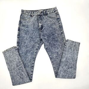 Denim Hug Acid Wash High Rise Women's Jeans Size 31
